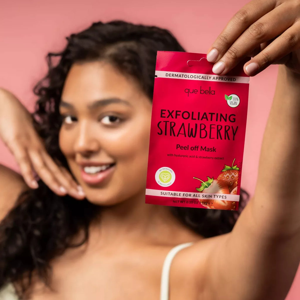 Que Bella Exfoliating Strawberry Peel off Mask - 0.35Oz