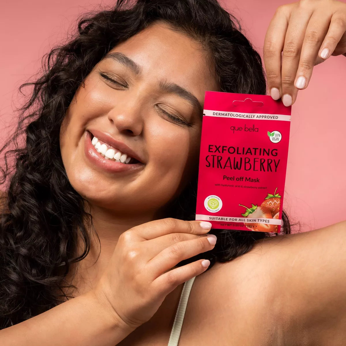 Que Bella Exfoliating Strawberry Peel off Mask - 0.35Oz